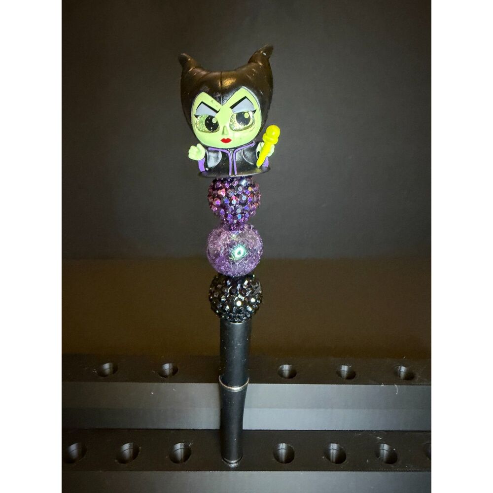 Maleficent Beaded Pen, Disney Villain Handmade Pen, Doorables Maleficent Topper